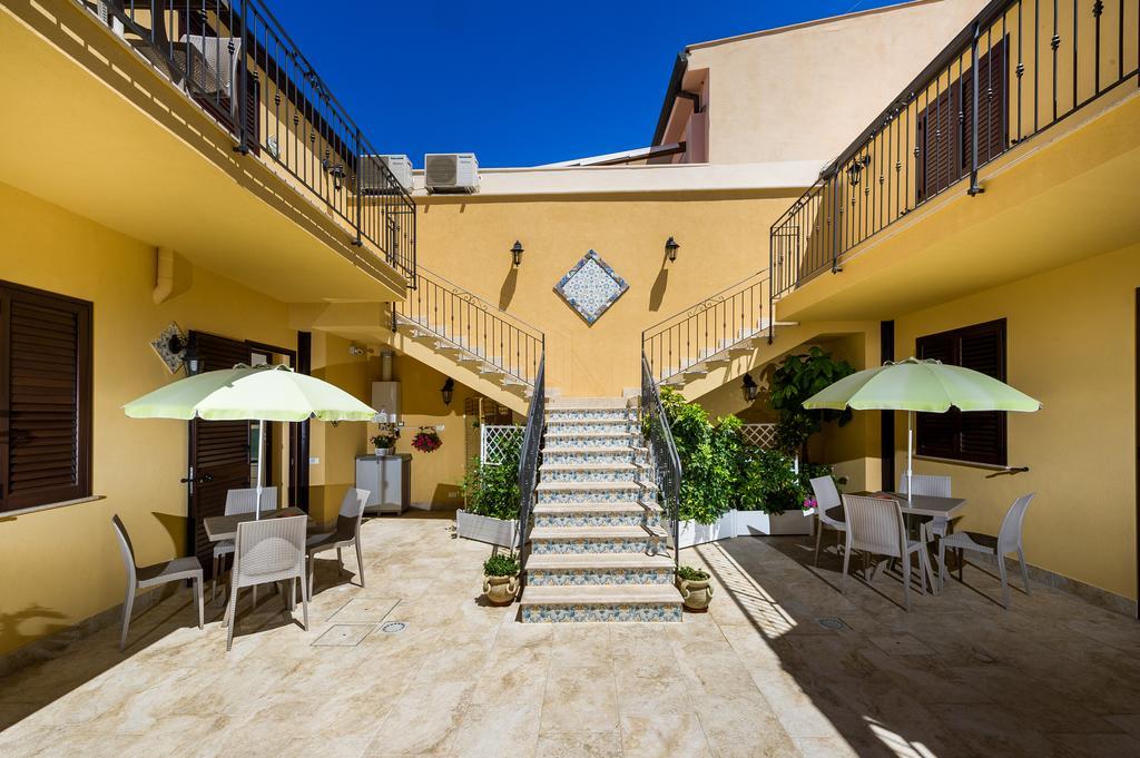 Appartamenti Il Patio San Vito Lo Capo Zewnętrze zdjęcie