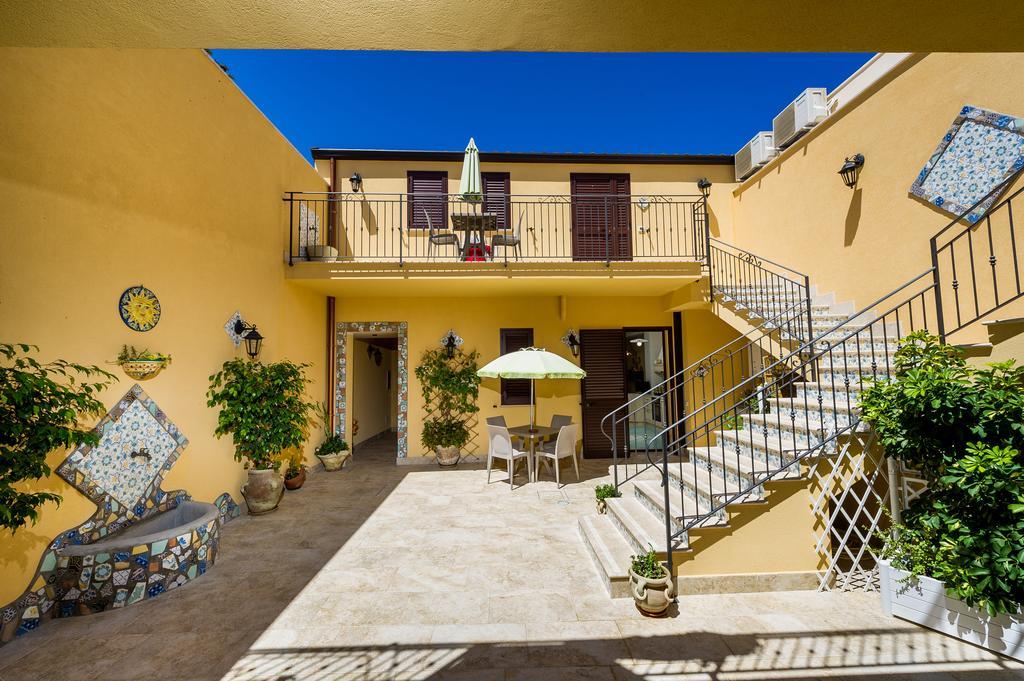 Appartamenti Il Patio San Vito Lo Capo Zewnętrze zdjęcie
